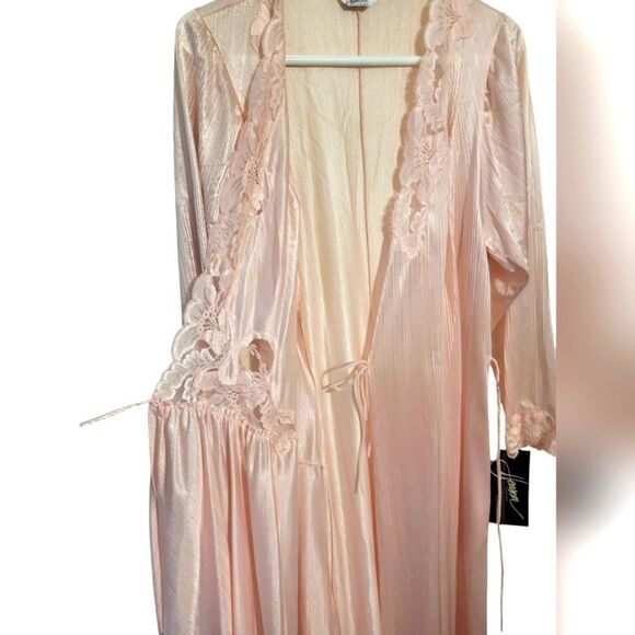 #36 Henson Kickernick Vintage Pink Nylon Long Womens Robe W/Tag, Size M - Picture 4 of 13